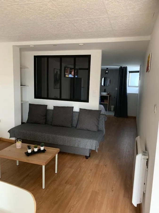 Appartement Dans Maison Basque Mouguerre 0*,  프랑스